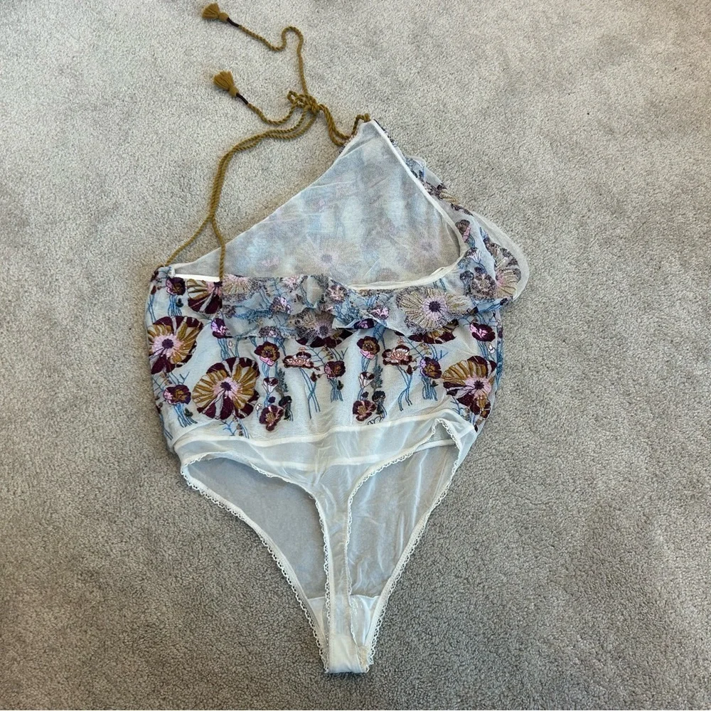 Free People Intimately Day Date one Shoulder floral embroidered bodysuit L NWT